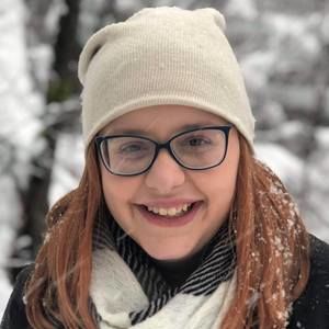 Meet your Posher, Elizabeth